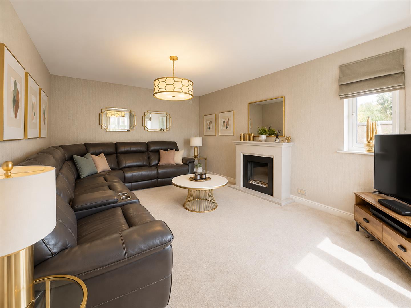 Dartmouth Drive, Broughton, Milton Keynes